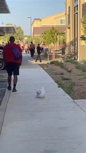 42K views · 87 reactions | 415....17th Street East and Avenue J-4 at Terracina Apartments....Opsec security on scene of a 15 person fight....sheriff enroute UPDATE: now upgraded to a code 3 response, three units authorized UPDATE 2: more people and cars showing up deputy requesting more units respond | AV Scanner News - Page | Facebook