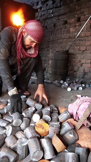 171K views · 1.3K reactions | High-Quality Forging: The Art of Crafting Tractor Auto Parts | Smartest Workers | Facebook