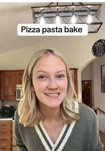 Quick and Easy Pizza Pasta Bake Recipe