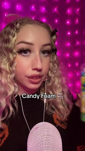 Um…….. 🤢 #asmr #asmrfyp #asmrcandy #asmreating