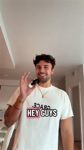 Zac Woodworth on Instagram: "Full story of my surgery before Love Island 🏝️ #loveislandusa #hairtransplant"