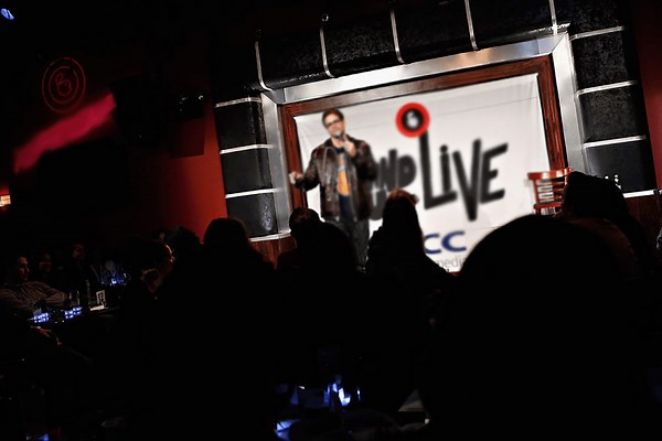 Altoona bar partners with local comedian for monthly shows