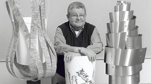 Idiosyncratic Chicago Architect Stanley Tigerman Has Died