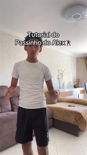 Tutorial do Passinho do Alex: Aprenda a Dançar!