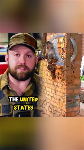 US Navy's F-84 Thunderstreak: An Engineering Marvel Chasing the Sound Barrier