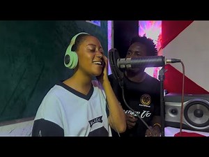 Whatsup cover by Agatha Katrina (cover)