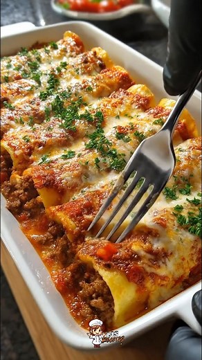 PANQUEQUES SALADOS RELLENOS DE POLLO Y QUESO GRATINADOS Receta completa en el primer comentario 👇👇👇 | Las Recetas, Comidas y Remedios Caseros