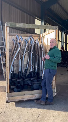 1.1K views · 258 reactions | We’re looking to expand our export market! If you’re a European agricultural business who would be interested in holding some of our stock, please get in touch!!  As always, please call 0871005050 with your queries #pipefab #tractorexhaust #deutzagrotron #deutzexhaust #farming | Pipe Fab | Facebook