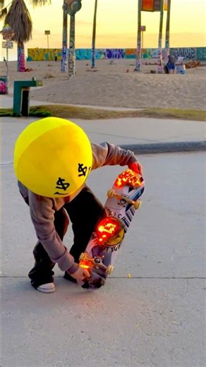 Using steel wool on a skateboard with Shark Wheel Pro ‪@IcelandIceman‬