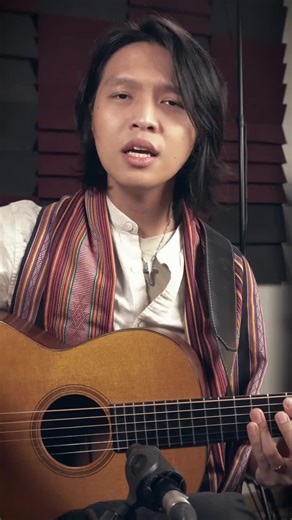 How to find the notes of a song #guitarlessons #guitarteacher #guitarlife #fingerstyle #fingerstyleguitar