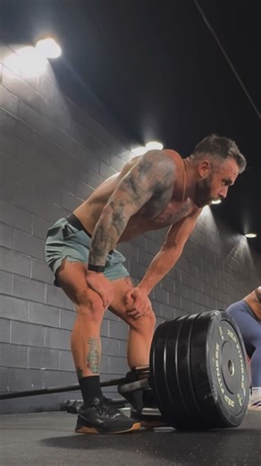 Dan Singer - Certified EOS Implementer® on Instagram: "Growth doesn’t live in the comfort zone. If it’s easy, it’s maintenance. If it’s uncomfortable, it’s transformation. 💪🔥 #businessowner #growth #fitness"