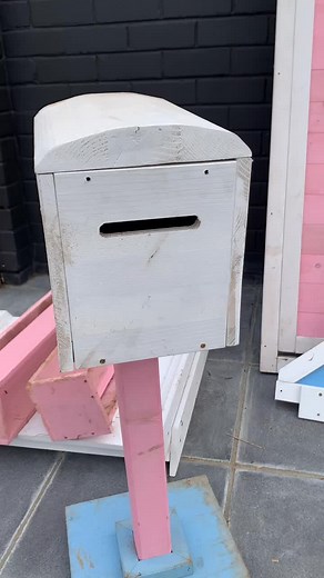 Part 1 of building the kids cubby ❤️ #cubbyhouse #diy #cubby #building #awesome #transform #transformation #coolkids #coolreels #love #diyreels