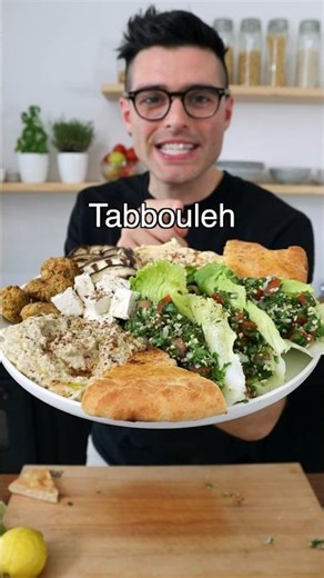 Tabouli (Parsley Salad with Bulgur)