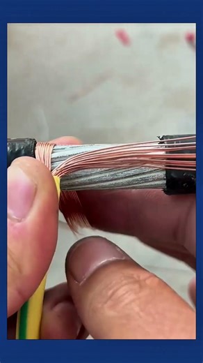 Perfect Parallel Wire Splicing Technique for a Clean Branch Connection#Electrical #WireSplice