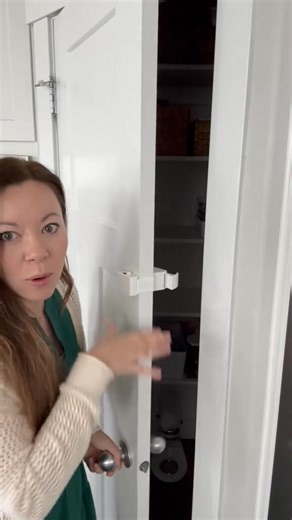 Warning: Your child can open your door and sneak out! Say goodbye to sleepless nights! Introducing Huglock, the snap-on door lock that's out of kids' reach. No tools needed. Installs in seconds. Try it tonight! | To-Summer | Facebook