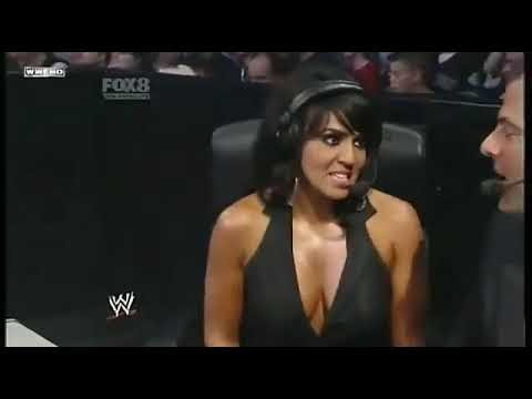 FUL MATCH - Michelle McCool vs. Kelly Kelly: SmackDown, Sept. 3, 2010