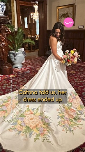 Bride couldn't find her dream dress - so shocked everyone on her big day with a masterpiece 🎨👰 | Happily