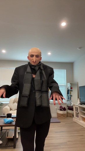 #halloween #costumes #despicableme #gru
