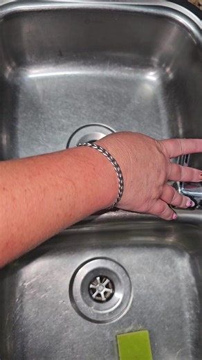 How to Properly Clean AMC Cookware
