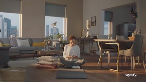 1.1K views | افتح واغلق جميع الستائر الداخلية عبر تطبيق Connexoon ! إتصل على ٢٨٠٨٢ ٨٨٣ ٤ ٩٧١ + للمزيد من المعلومات #Somfy #BuildingHappiness #Connexoon | Somfy | Facebook