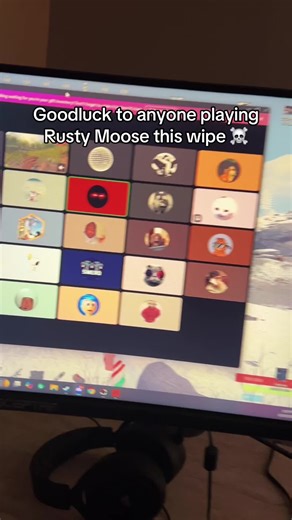 Vincent🧟‍♂️🩶 | Moose is going crazy #rust #oilrig #rustwipe #rustymoose #rustserver | Instagram