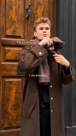 109K views · 1K reactions | 泥泥 #scarf #scarfstyle | Moon & Sun Men Fashion Onlineshop | Facebook