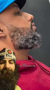 This beard dye job turned out pretty awesome. | Beard Laws