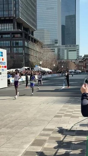 Incredible sprint finish at the 2026 Tokyo Marathon! #running