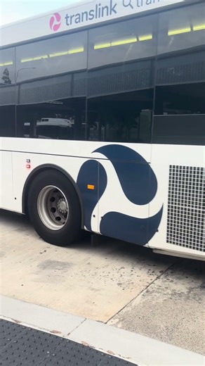 The last 282 in 2025 departing the hyperdome - TMR 0102 departing Loganholme