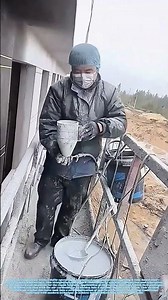 Chemical Canvas: The Instant Transformation of Walls with Sprayed Lime