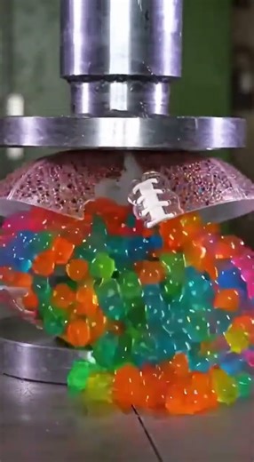 Hydraulic Press Madness! 🏈⚽🏀 | Crushing Balls & More 😱