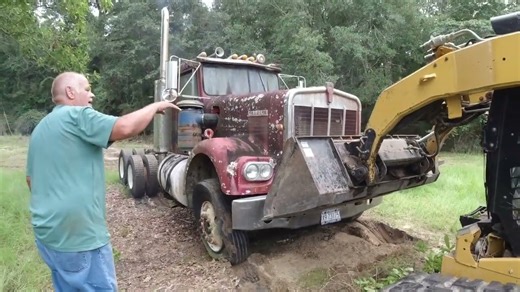 Loading a KW W900 the hard way