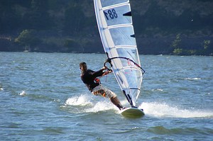Brian's Kiteboarding, Windsurfing & SUP | WINDSURFING LESSONS | Hood River, Oregon