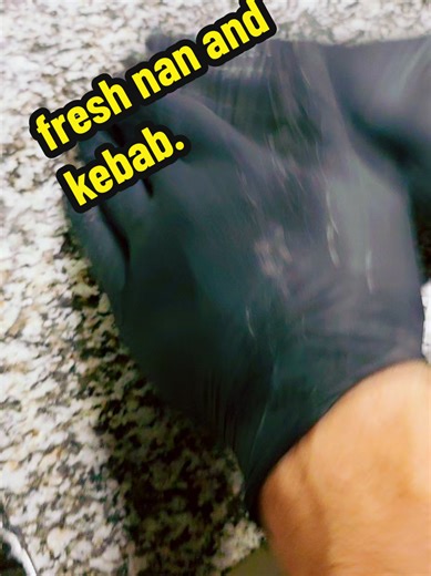 Fresh Nan and Kebab: A Delicious Kurdish Delight