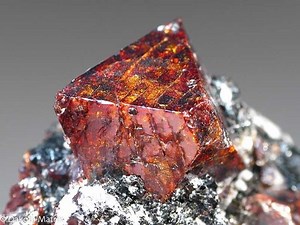 Pyrochlore - Alchetron, The Free Social Encyclopedia