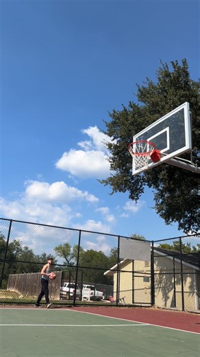 90K views · 11K reactions | Watch and listen to the ball splash through the net @eqlz_world #basketball #ballislife #bball #sports #hoop #swish #swoosh #threepointer #3pointer #splash #buckets #reels #fyp | pat.puente | Facebook