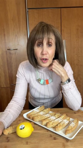 44K views · 326 reactions | This lemon poppyseed biscotti is the...