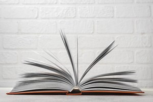 【2025年】大学生におすすめの自己啓発本13選！選び方や有効な読み方も解説