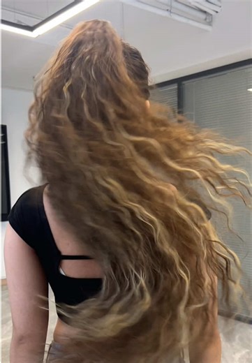 Mixed-colored ponytail, invisible clip, natural and beautiful#hairtok #hairstyle #easyhairstyles #hairpiece #ponytailhairstyle