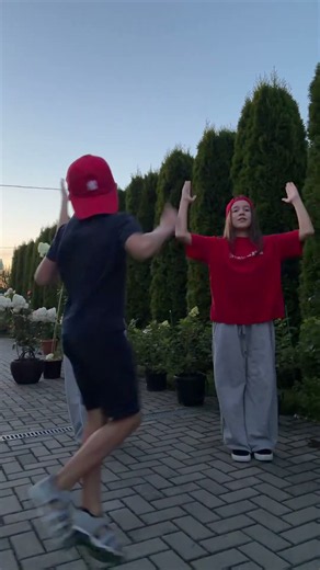 Электрощиток от Betsy #dance #trending #dancer #popular #fypシ #viral #recommendations #trend2026