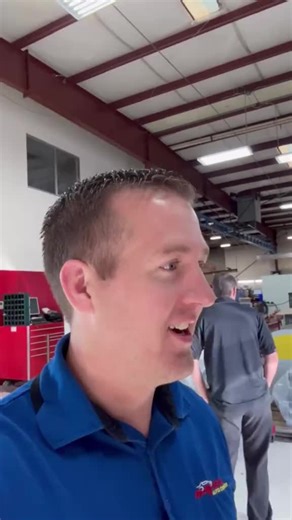 Guess that noise Hemi 57L #autoshop #enginebuild #enginerepair #carrepair