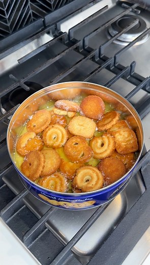 10M views · 43K reactions | Easy Christmas Cookie hack! I make an egg nog cheesecake in my cookie tin. | Justine Kameron | Facebook