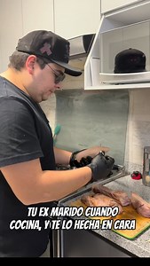 Primera vez que tu ex marido corta una flor de su jardín y mira con que te sale #comedia #humor #parodia #reelsviral #pov | Yisustikk