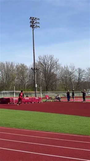 My kid is a bad ass!! 8th grade beating his PR first meet of 2026