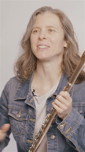A flute made of gold deserves a little attention ✨ Meet Leonie and her 14-karat gold flute.