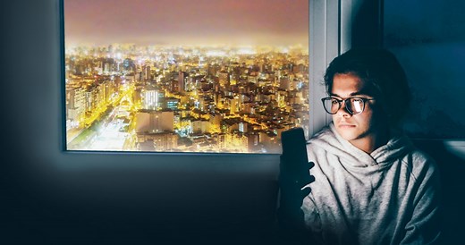 ¿Qué es la luz azul? Conoce sus efectos en la salud