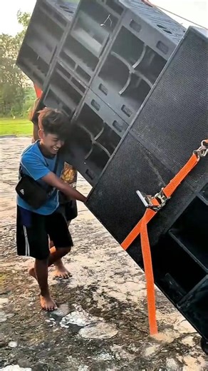 Dorong Sound Horeg Tumpuk Tumpuk #soundsystem #soundhoreg #masukberanda