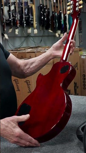 Unbelievable Gibson Les Paul Studio – Wine Red Beauty! 🎸🔥