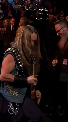 Zakk Wylde Shreds No More Tears