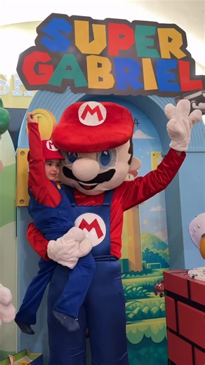 Fatima Rivera on Instagram: "‼️-10% OFF contratando a cualquiera de los proveedores durante el mes de febrero (Válido para cualquier fecha del 2026) ‼️ Aqui les paso la info de mis proveedores de la piñata de Gabrilito, me estuvieron preguntando mucho así que decidí hacerles un video padre, más detallado y les conseguí un descuento para su próxima piñata/evento 🥰🫶🏻 🎈Decoracion: @papirolmm 📸Foto/video: @mv_fotografo 🍰Pastel: @delirioreposteria_ 🎨Animación y botargas: @fantashows 📍Salon: @